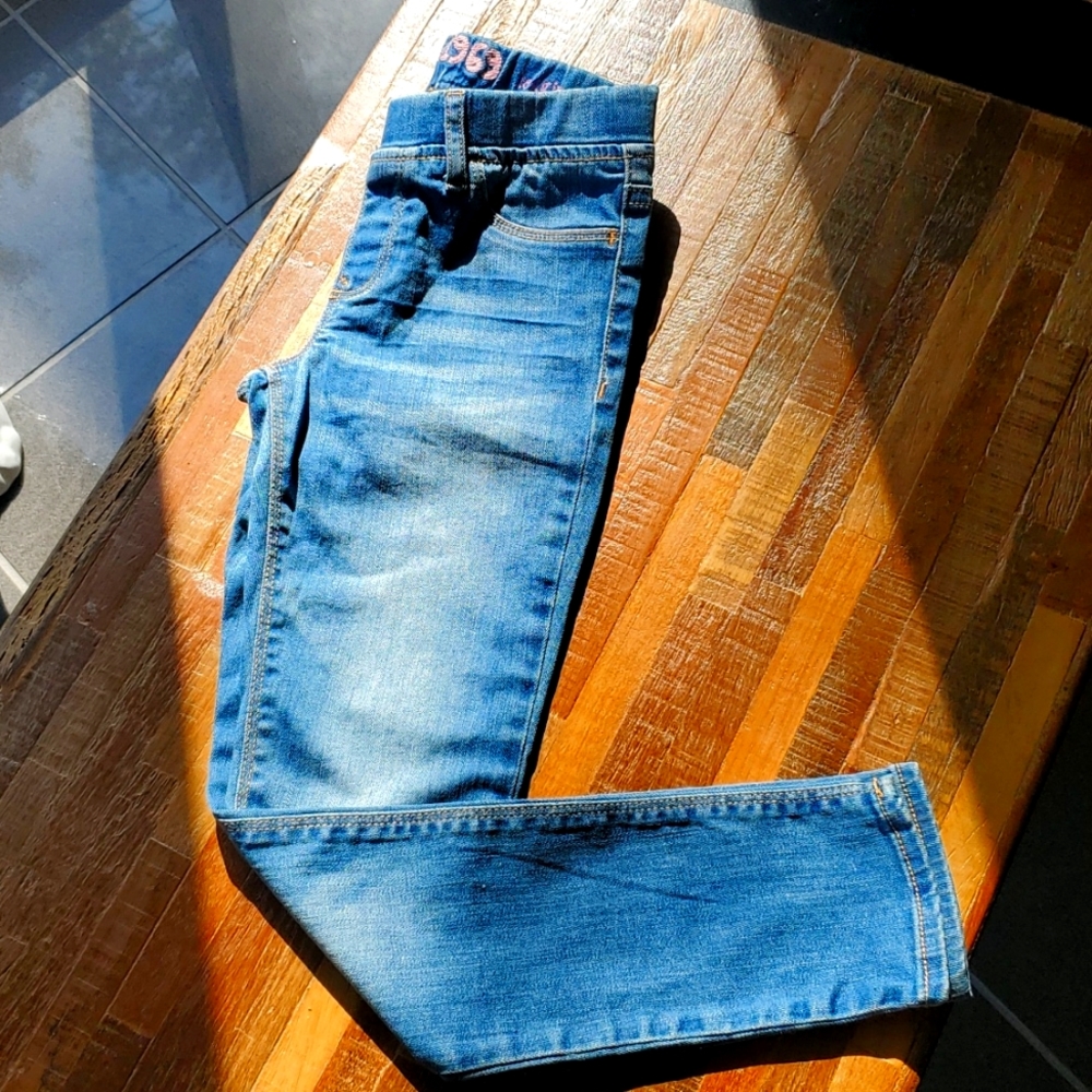 NWOT Gap Kids Girl's 1969 Legging Jean Size 7.